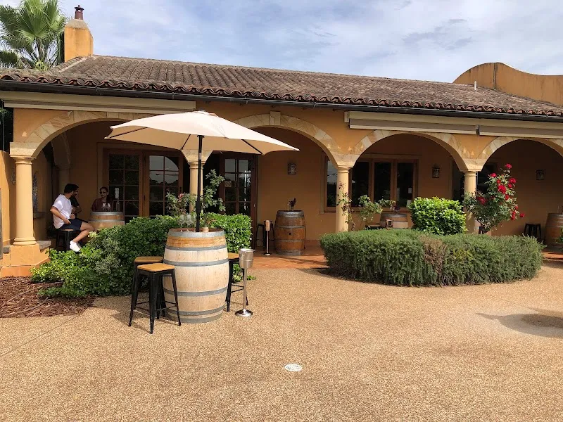 Chislehurst Estate winery in Howes Valley, NSW