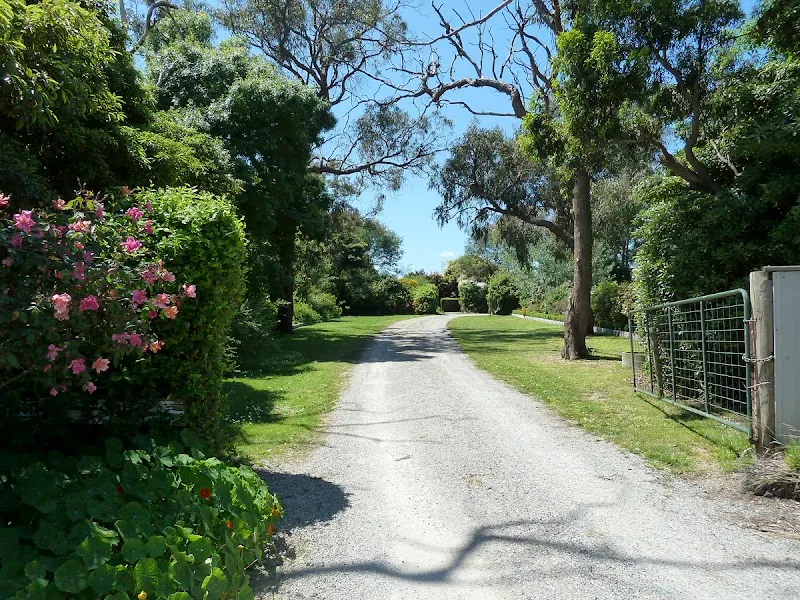 Two Bud Spur winery in Gardners Bay, TAS